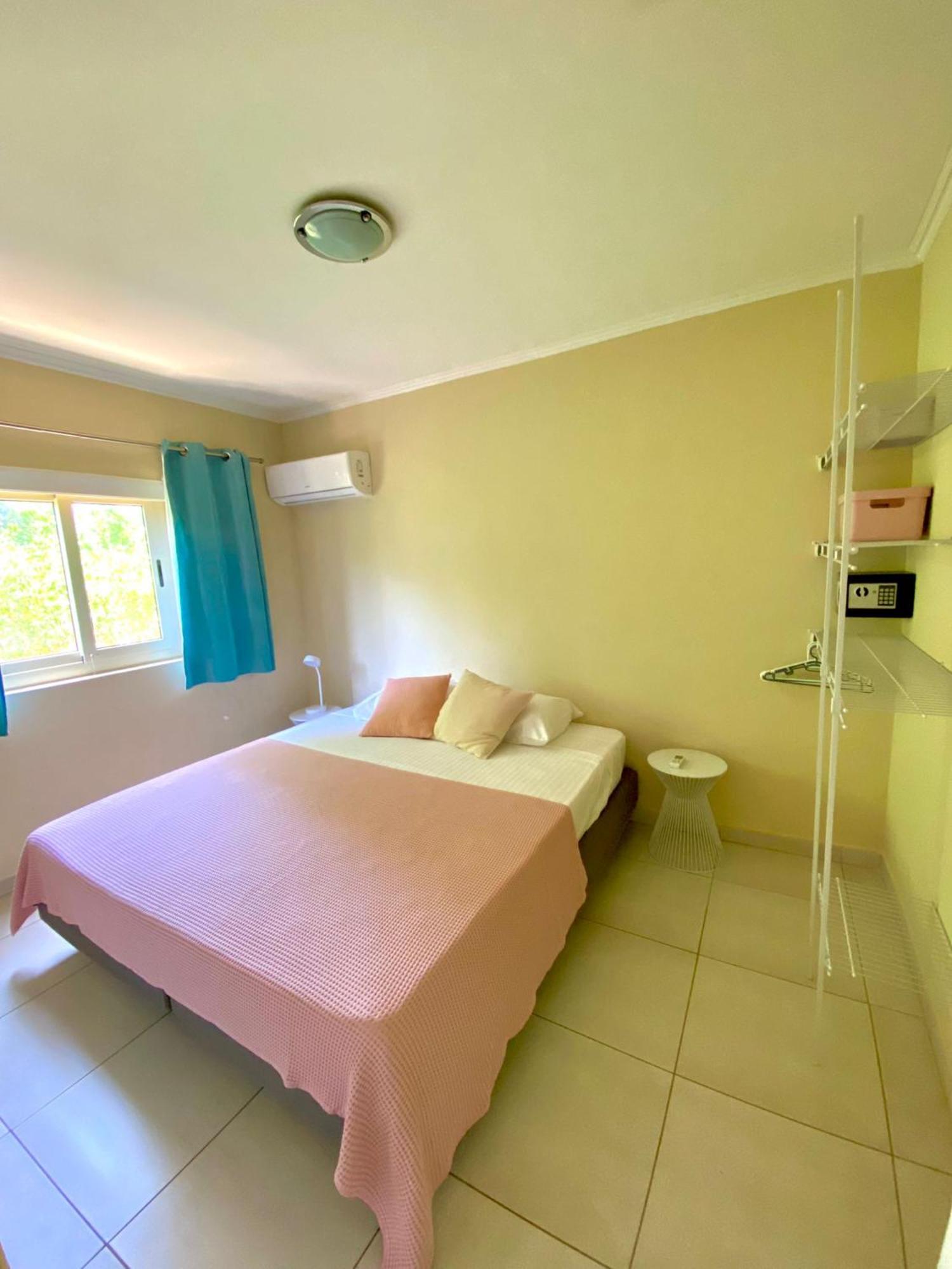 Montana Eco Resort Aruba 오란제스타트 객실 사진